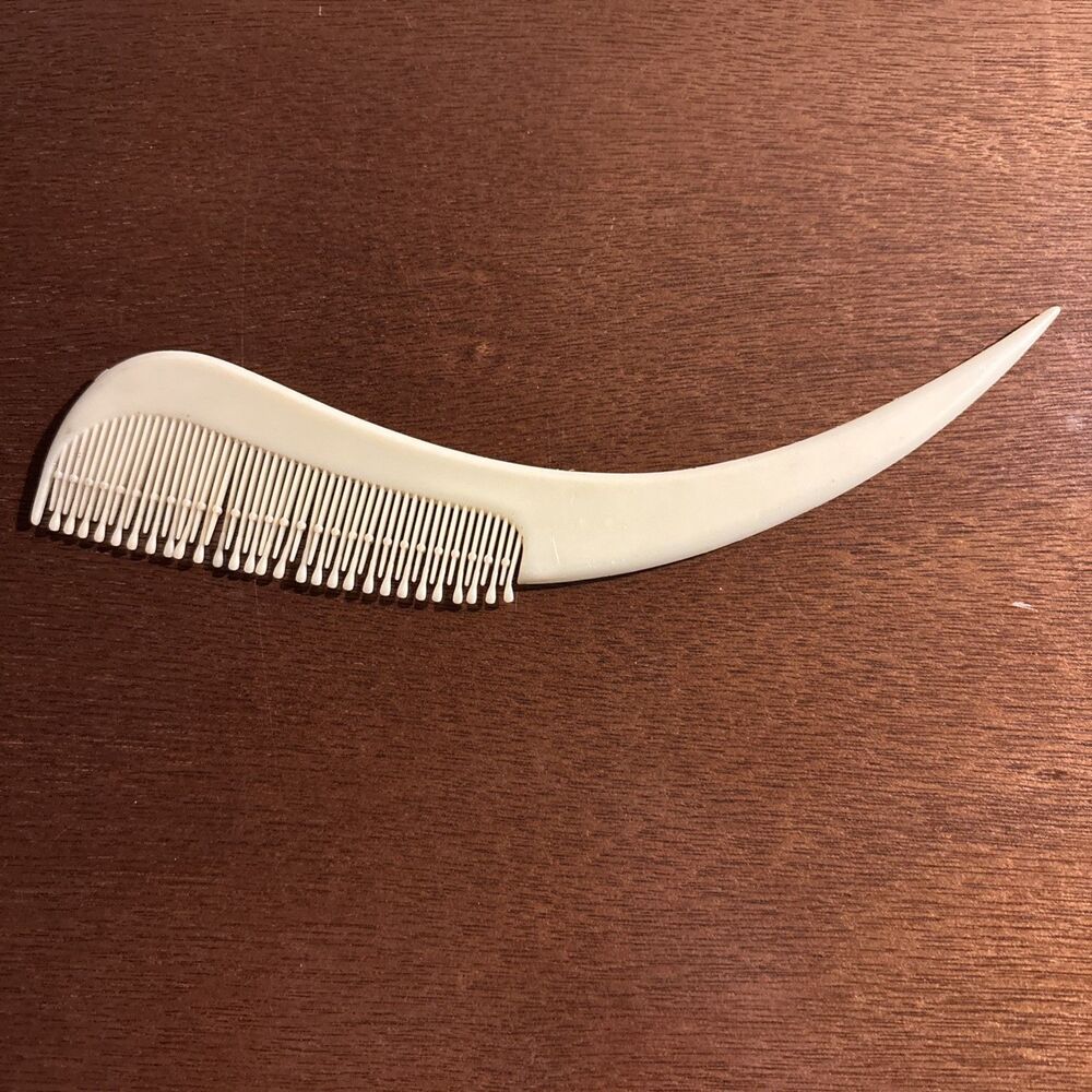 VNTG Tip Top Unbreakable Hair Tease Style Comb Curved Rat Fish Tail Round